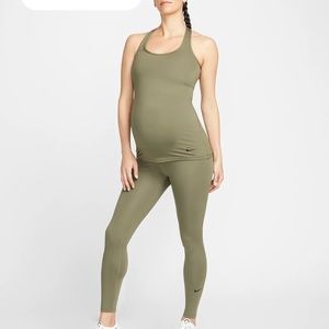 Nike maternity legging